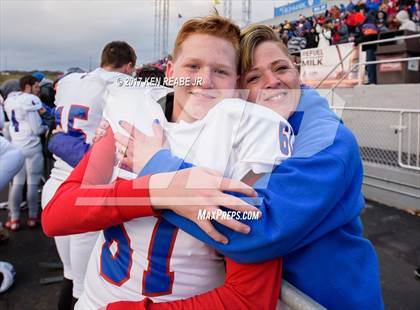 Thumbnail 2 in Jeannette vs. Homer-Center (PIAA Class A Final) photogallery.