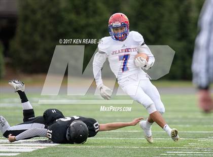 Thumbnail 2 in Jeannette vs. Homer-Center (PIAA Class A Final) photogallery.