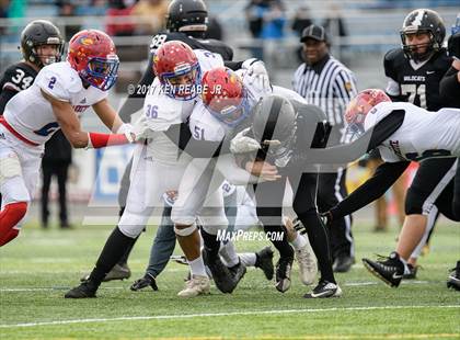 Thumbnail 3 in Jeannette vs. Homer-Center (PIAA Class A Final) photogallery.