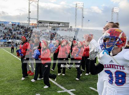 Thumbnail 3 in Jeannette vs. Homer-Center (PIAA Class A Final) photogallery.
