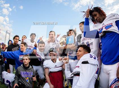 Thumbnail 2 in Jeannette vs. Homer-Center (PIAA Class A Final) photogallery.