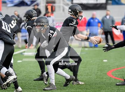 Thumbnail 2 in Jeannette vs. Homer-Center (PIAA Class A Final) photogallery.