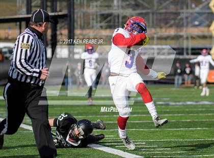 Thumbnail 3 in Jeannette vs. Homer-Center (PIAA Class A Final) photogallery.