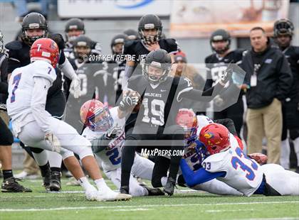 Thumbnail 3 in Jeannette vs. Homer-Center (PIAA Class A Final) photogallery.