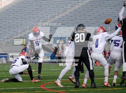 Thumbnail 1 in Jeannette vs. Homer-Center (PIAA Class A Final) photogallery.