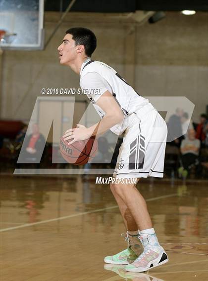 Thumbnail 3 in Cathedral Catholic vs. Staint Francis (Fr. Barry Christmas Classic) photogallery.