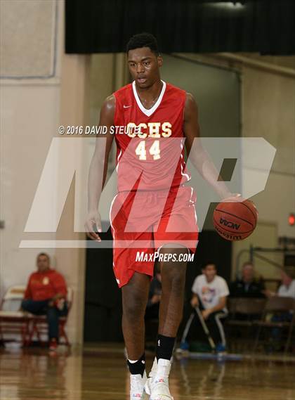 Thumbnail 3 in Cathedral Catholic vs. Staint Francis (Fr. Barry Christmas Classic) photogallery.