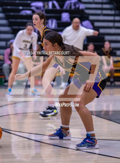 Thumbnail 1 in Arapahoe vs Boulder photogallery.