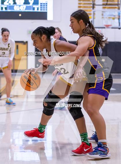 Thumbnail 2 in Arapahoe vs Boulder photogallery.