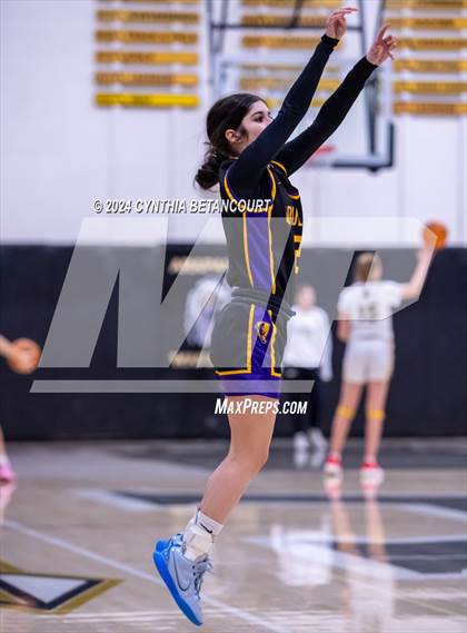 Thumbnail 1 in Arapahoe vs Boulder photogallery.