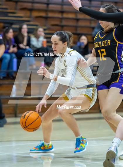 Thumbnail 3 in Arapahoe vs Boulder photogallery.
