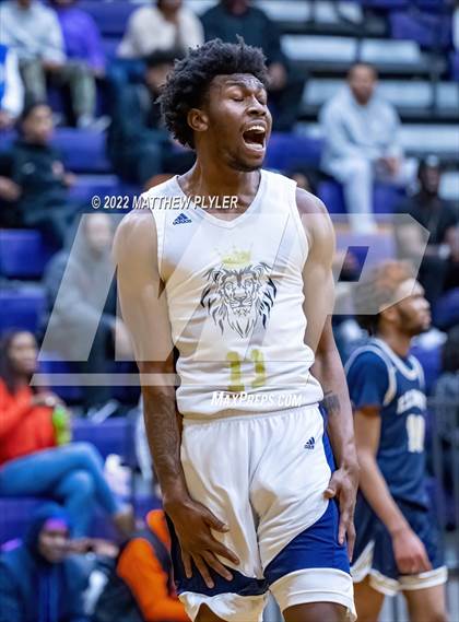 Thumbnail 1 in New Life Christian Academy vs. E.E. Smith (Cumberland County Holiday Classic) photogallery.