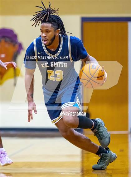 Thumbnail 1 in New Life Christian Academy vs. E.E. Smith (Cumberland County Holiday Classic) photogallery.