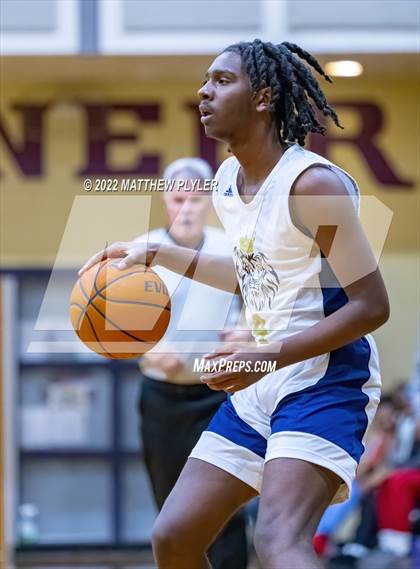 Thumbnail 1 in New Life Christian Academy vs. E.E. Smith (Cumberland County Holiday Classic) photogallery.