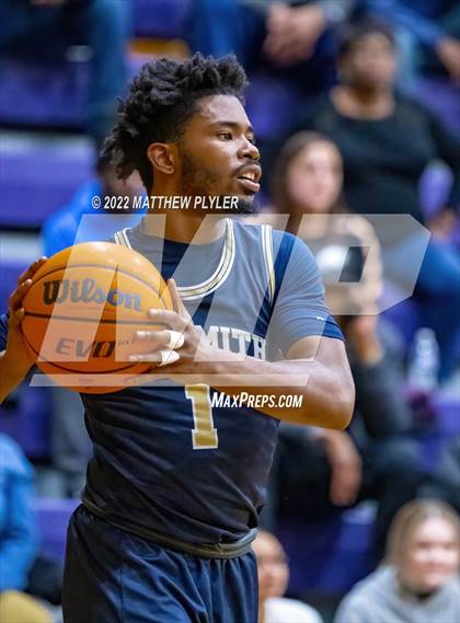 Thumbnail 2 in New Life Christian Academy vs. E.E. Smith (Cumberland County Holiday Classic) photogallery.
