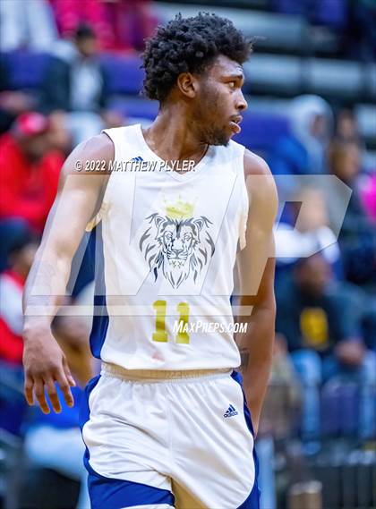 Thumbnail 3 in New Life Christian Academy vs. E.E. Smith (Cumberland County Holiday Classic) photogallery.