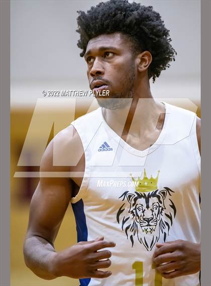 Thumbnail 3 in New Life Christian Academy vs. E.E. Smith (Cumberland County Holiday Classic) photogallery.