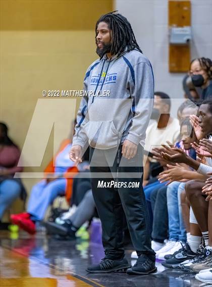 Thumbnail 1 in New Life Christian Academy vs. E.E. Smith (Cumberland County Holiday Classic) photogallery.