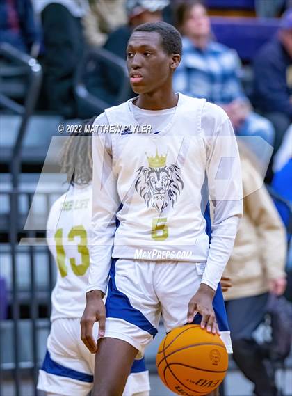 Thumbnail 1 in New Life Christian Academy vs. E.E. Smith (Cumberland County Holiday Classic) photogallery.