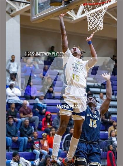 Thumbnail 3 in New Life Christian Academy vs. E.E. Smith (Cumberland County Holiday Classic) photogallery.