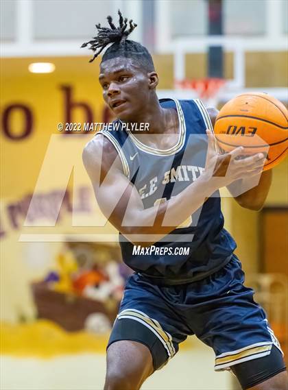 Thumbnail 2 in New Life Christian Academy vs. E.E. Smith (Cumberland County Holiday Classic) photogallery.
