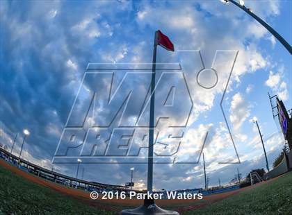 Thumbnail 2 in Vandebilt Catholic @ Jesuit photogallery.