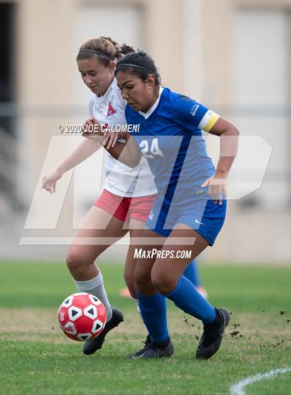 Thumbnail 1 in Antonian Prep vs Del Rio (NEISD Soccer Showcase) photogallery.