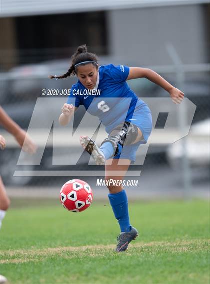 Thumbnail 3 in Antonian Prep vs Del Rio (NEISD Soccer Showcase) photogallery.