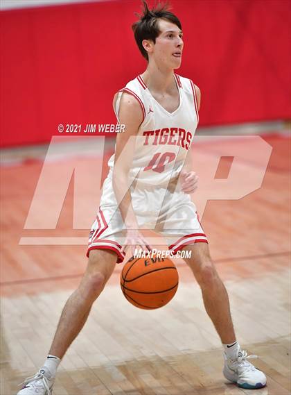 Thumbnail 3 in Coweta @ Fort Gibson photogallery.