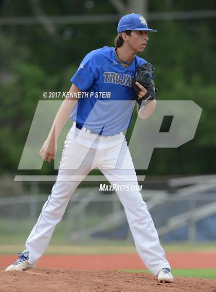 Thumbnail 3 in St. Charles Catholic @ Sacred Heart (LHSAA 2A Regional Playoff) photogallery.
