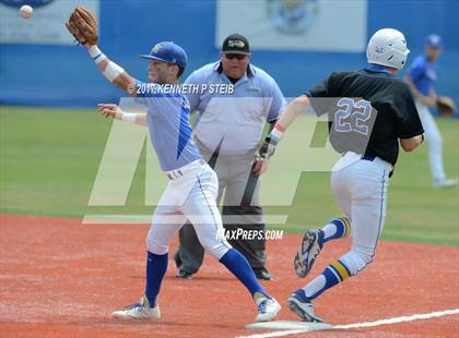 Thumbnail 2 in St. Charles Catholic @ Sacred Heart (LHSAA 2A Regional Playoff) photogallery.