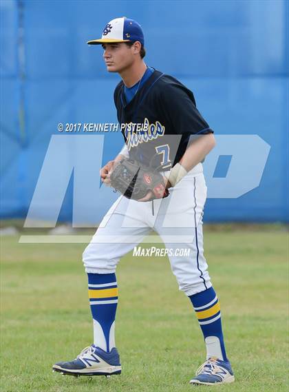 Thumbnail 3 in St. Charles Catholic @ Sacred Heart (LHSAA 2A Regional Playoff) photogallery.