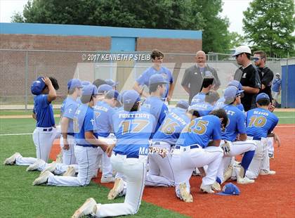 Thumbnail 1 in St. Charles Catholic @ Sacred Heart (LHSAA 2A Regional Playoff) photogallery.