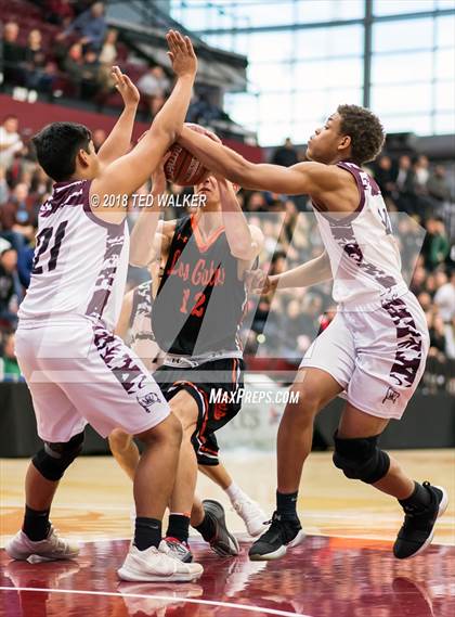 Thumbnail 2 in Piedmont Hills vs. Los Gatos (CIF CCS D1 Final) photogallery.