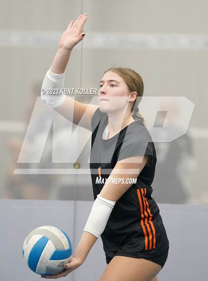 Thumbnail 3 in Saline vs. Rockford (Beast of the East) photogallery.