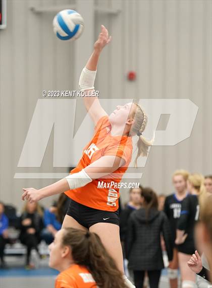 Thumbnail 3 in Saline vs. Rockford (Beast of the East) photogallery.