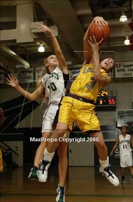 Thumbnail 1 in Los Osos @ Upland photogallery.