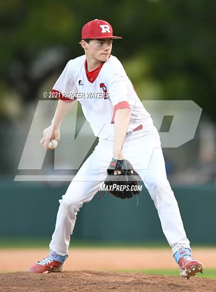Thumbnail 3 in Holy Cross @ Archbishop Rummel photogallery.