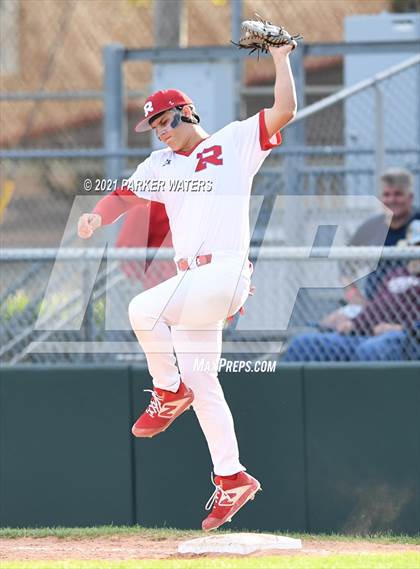 Thumbnail 1 in Holy Cross @ Archbishop Rummel photogallery.