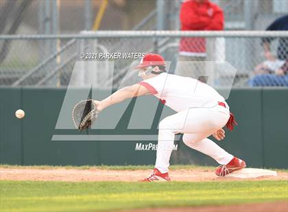 Thumbnail 2 in Holy Cross @ Archbishop Rummel photogallery.