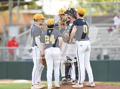 Thumbnail 3 in Holy Cross @ Archbishop Rummel photogallery.
