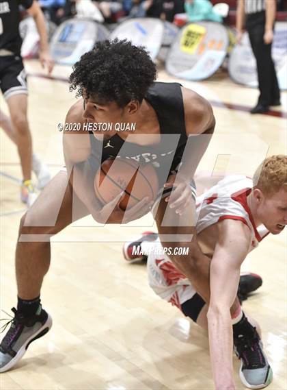 Thumbnail 2 in Mount Si vs. Mayfair (Rancho Mirage Holiday Invitational) photogallery.