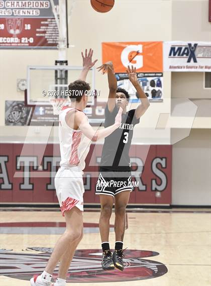 Thumbnail 3 in Mount Si vs. Mayfair (Rancho Mirage Holiday Invitational) photogallery.