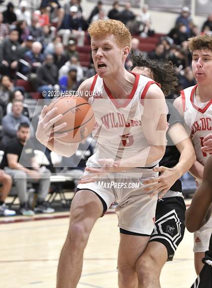 Thumbnail 1 in Mount Si vs. Mayfair (Rancho Mirage Holiday Invitational) photogallery.