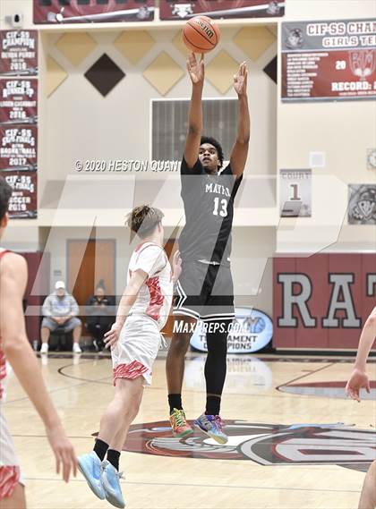 Thumbnail 3 in Mount Si vs. Mayfair (Rancho Mirage Holiday Invitational) photogallery.