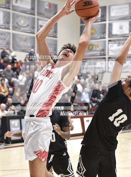 Thumbnail 2 in Mount Si vs. Mayfair (Rancho Mirage Holiday Invitational) photogallery.