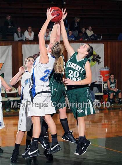 Thumbnail 1 in Liberty Ranch vs. Rocklin (Placer Classic) photogallery.