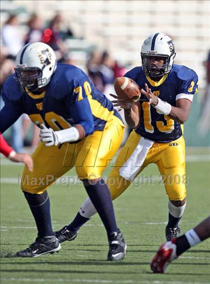 Thumbnail 3 in Stony Point vs. Allen (Texas 5A D1 Semifinal Playoff) photogallery.