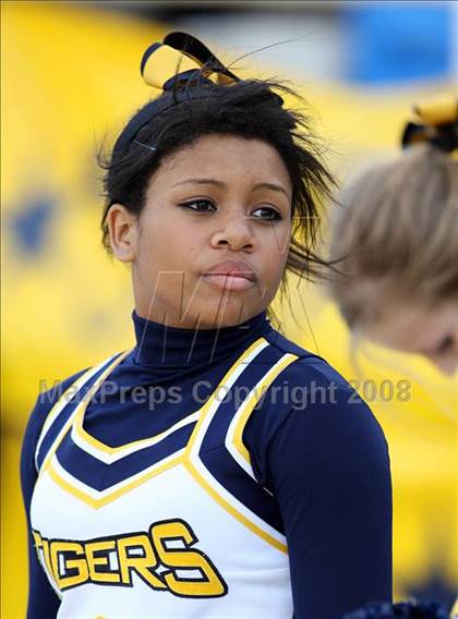 Thumbnail 1 in Stony Point vs. Allen (Texas 5A D1 Semifinal Playoff) photogallery.