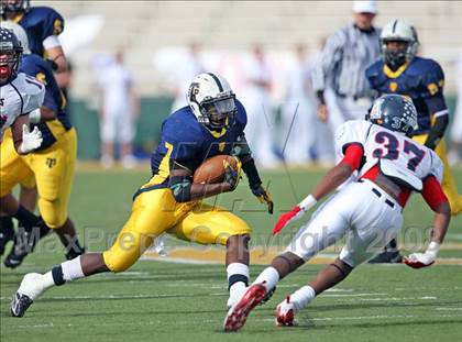 Thumbnail 2 in Stony Point vs. Allen (Texas 5A D1 Semifinal Playoff) photogallery.